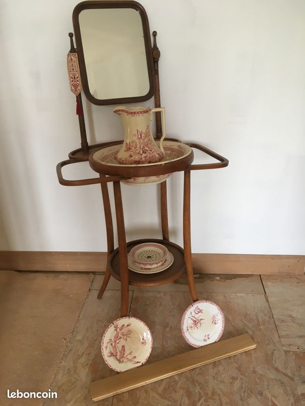 Ancienne table de toilette avec psyché et garnitures Gien et Sarreguemines (image 1)