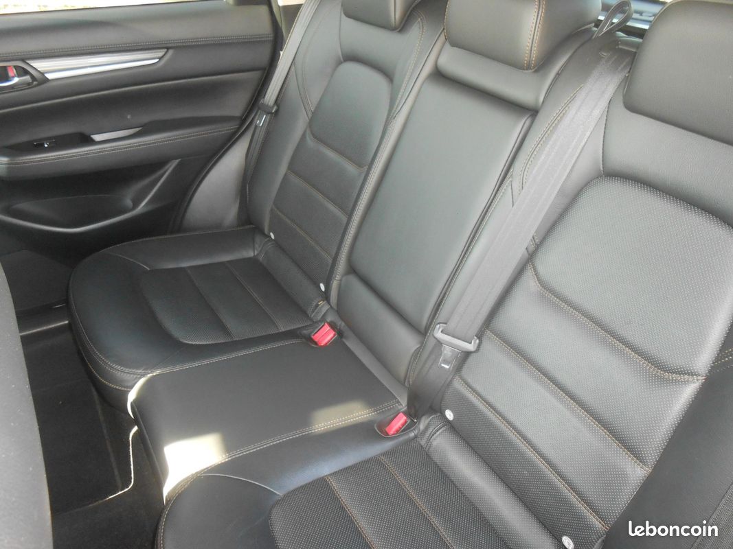 MAZDA CX-5 2.2L Skyactiv-D 150 ch 4x2 Signature / VENTE UNIQUEMENT A PROFESSIONNEL DE L'AUTOMOBILE (image 14)