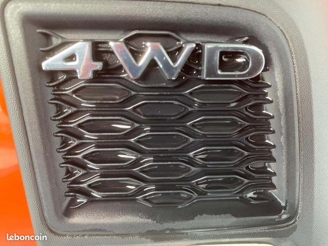 Dacia Duster Blue dCi 115 4x4 Journey (image 8)