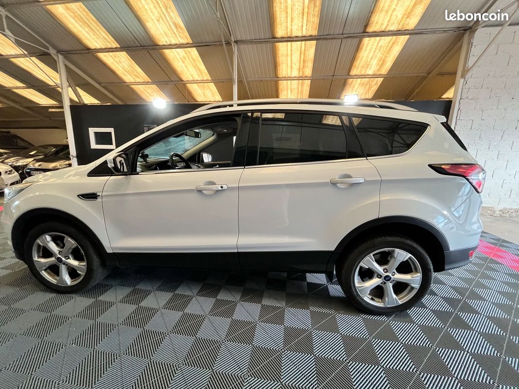 Ford KUGA Business Nav (image 6)