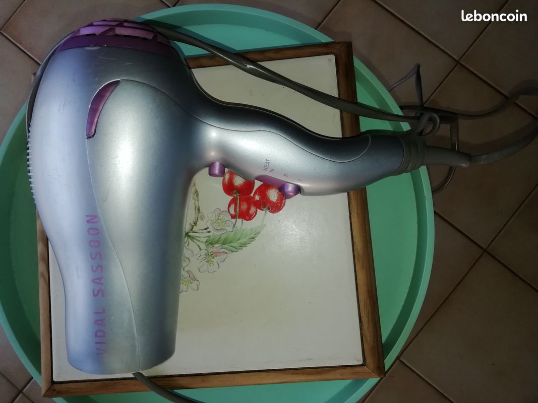 Seche cheveux (image 1)