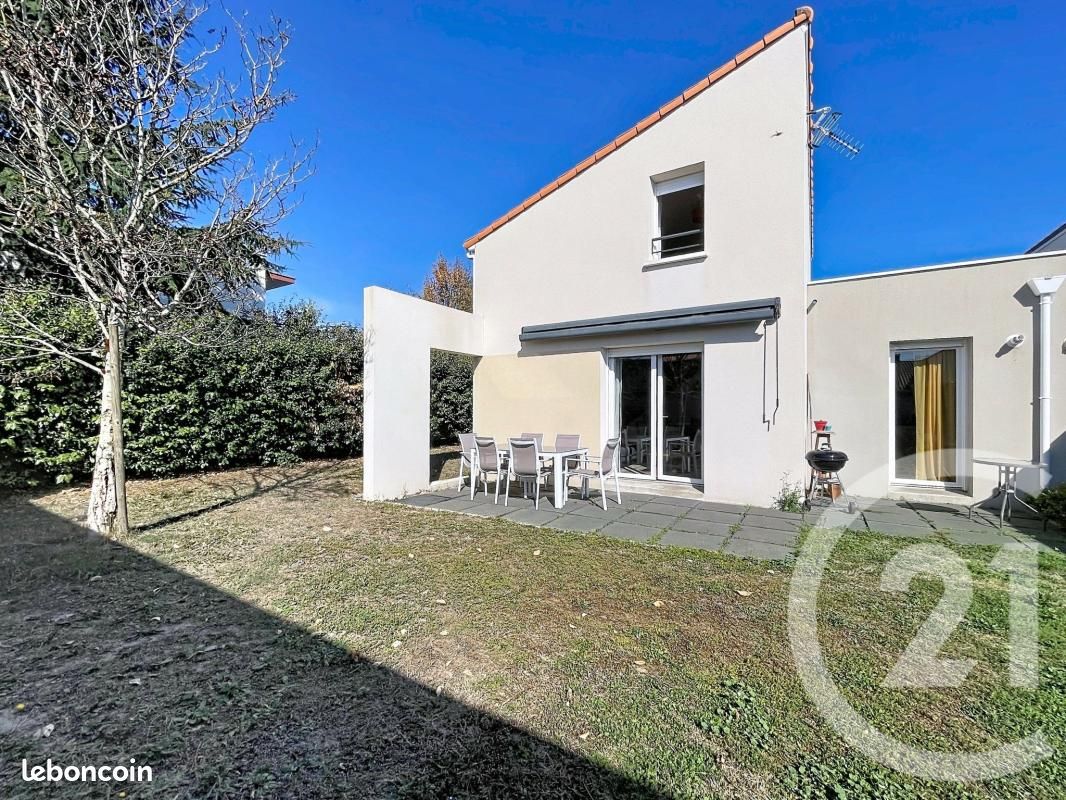 Maison 4 pièces 97 m² · à Rezé · 97 m² · 299 200 €
