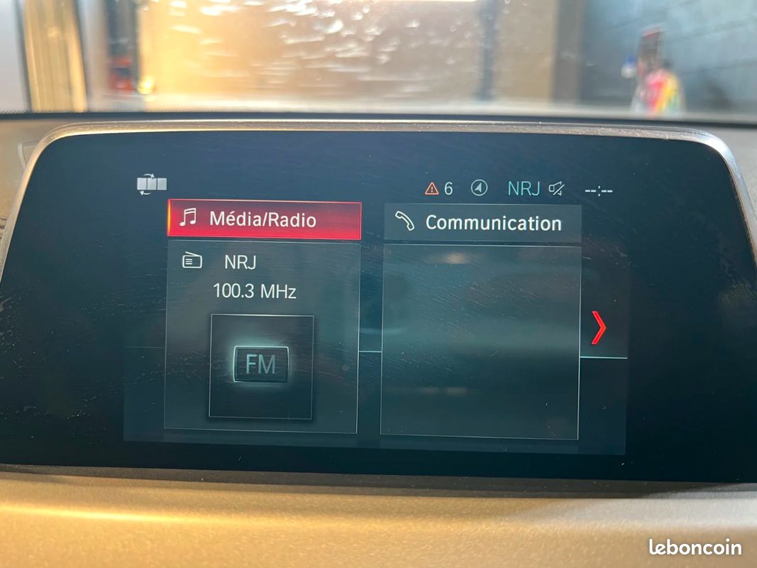 BMW X2 F39 sDrive 18i 140 ch DKG7 Lounge Plus (image 22)