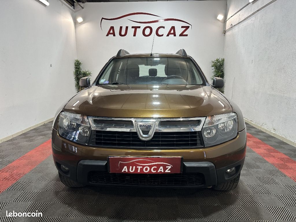 Dacia Duster 1.6 16v 105 4x4 Lauréate (image 3)