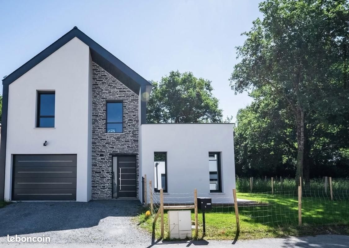 Maison 5 pièces 130 m² · à Saint-Léger-de-Linières · 130 m² · 429 900 €