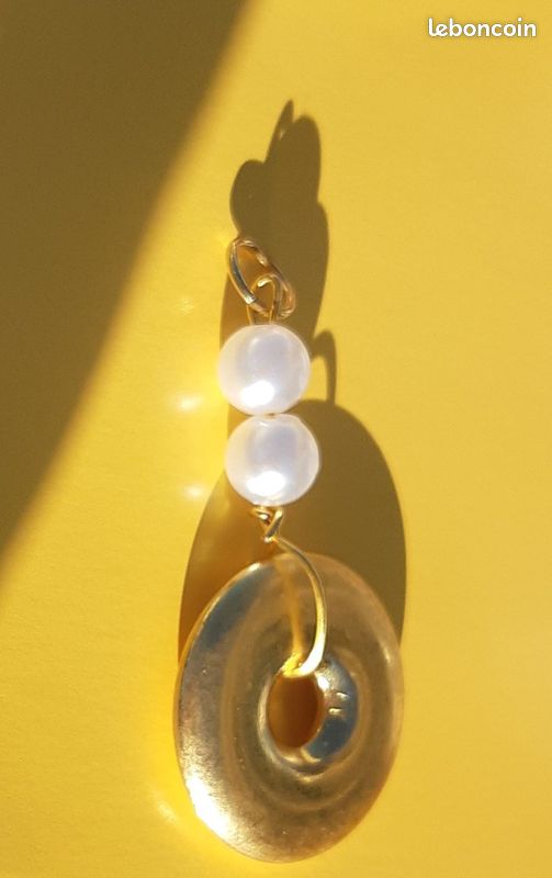 Pendentif donut doré avec perles (image 2)