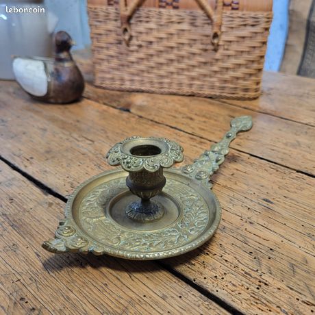 Ancien Rat De Cave En Laiton - Bougeoir à Main Avec éteignoir - Objet De Décoration Vintage Authentique