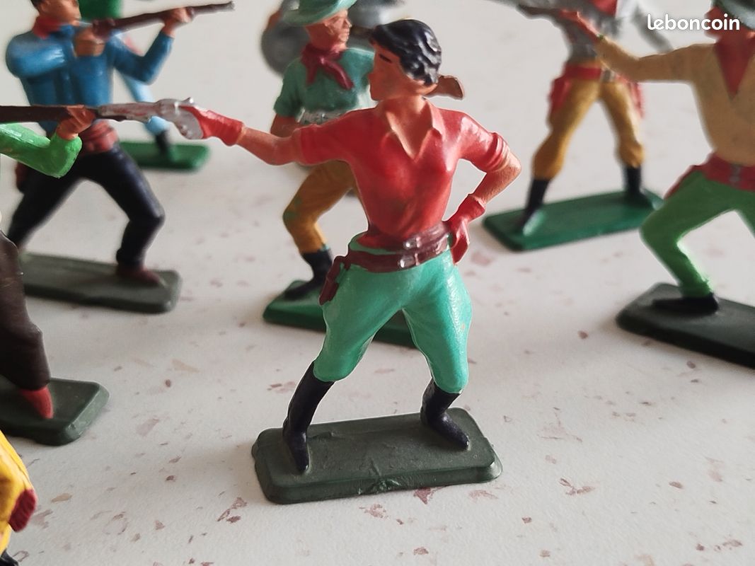 Figurine Vintage Starlux Cow-Boys Far West 1/32 – Occasion, époque Conquêtes Coloniales