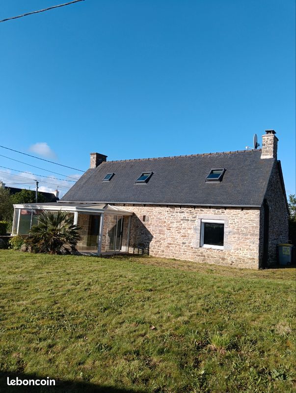Maison 4 pièces 96 m² · à Guingamp · 96 m² · 650 €/mois