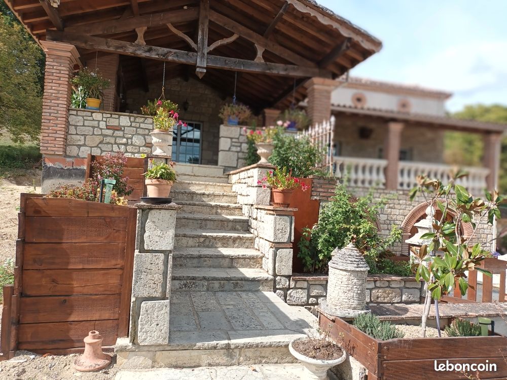 Maison 5 pièces 140 m² · à Cancon · 140 m² · 323 000 €