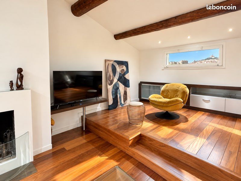 Appartement 3 pièces 72 m² · à Marseille · 72 m² · 2 400 €/mois