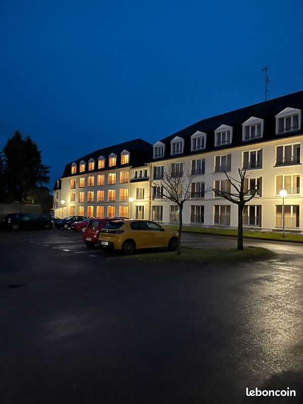 Appartement 1 pièce 28 m² · à Compiègne · 28 m² · 610 €/mois