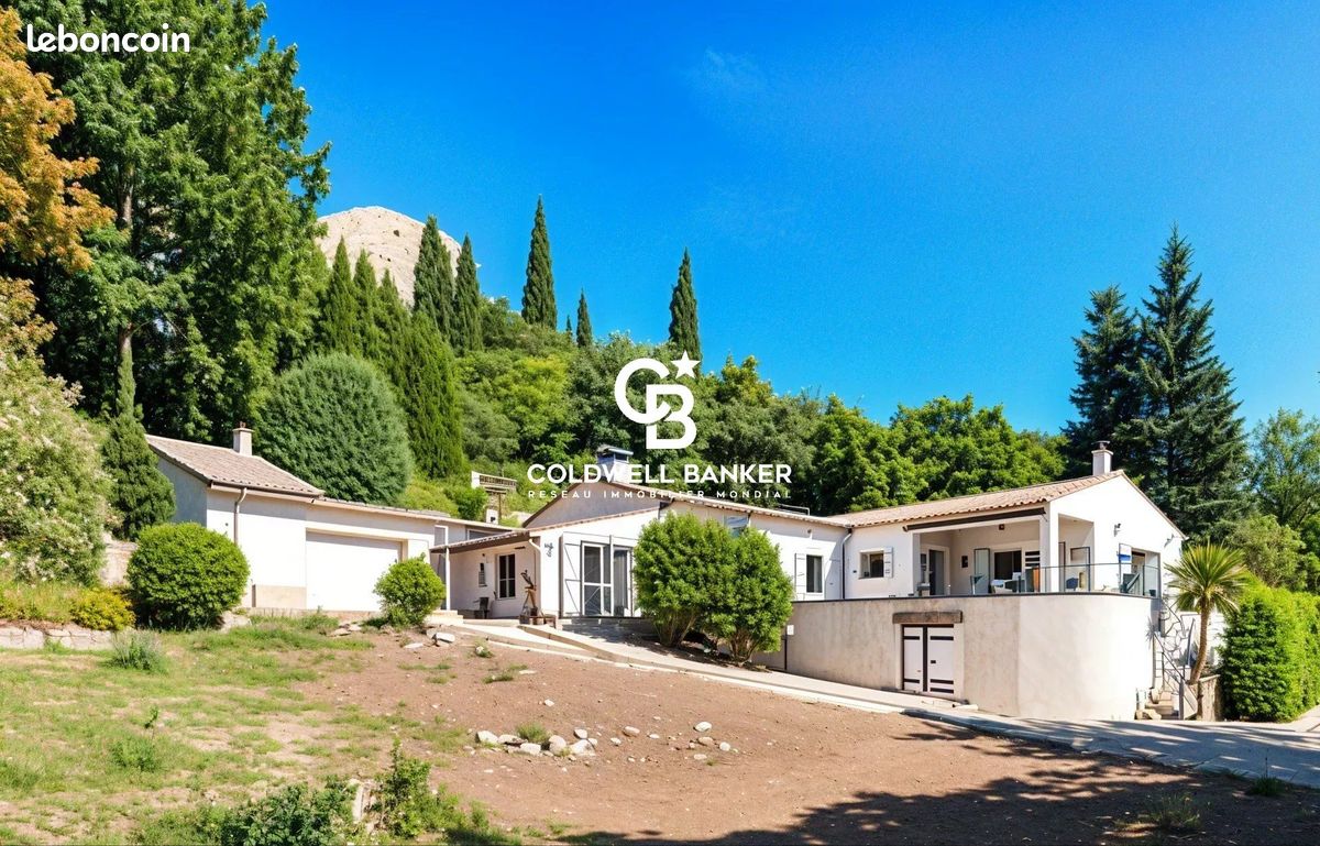Maison 6 pièces 148 m² · à Seillans · 148 m² · 650 000 €