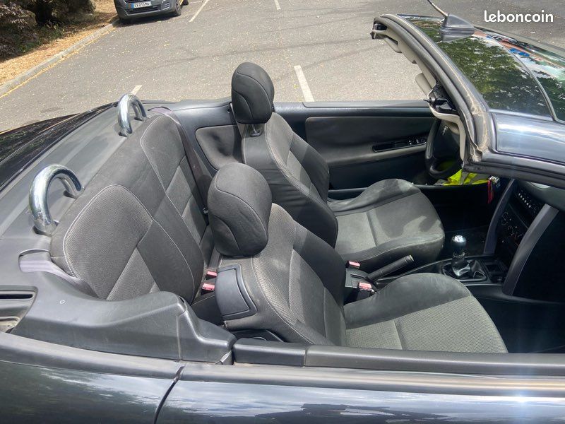 Peugeot 207 CC Cabriolet 1,6 HDI Sport Pack avec changement moteur embrayage distribution contrôle CT Ok (image 12)