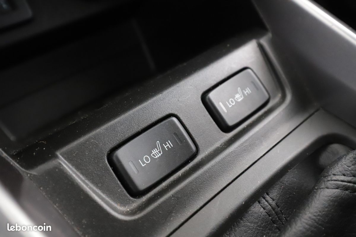 Suzuki Vitara 1.0 BoosterJet Privilege 111 ch (image 20)