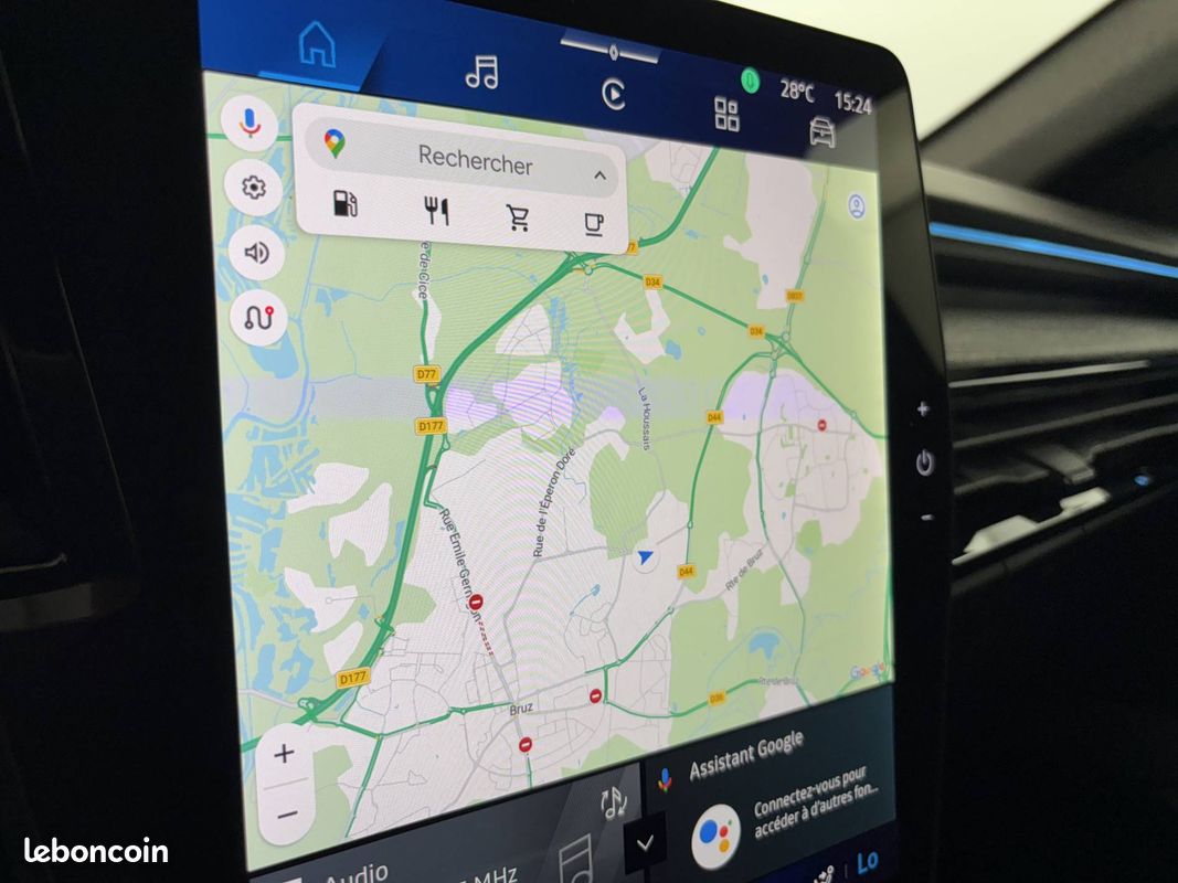 RENAULT Austral full hybrid E-Tech 200 ch Techno (image 23)