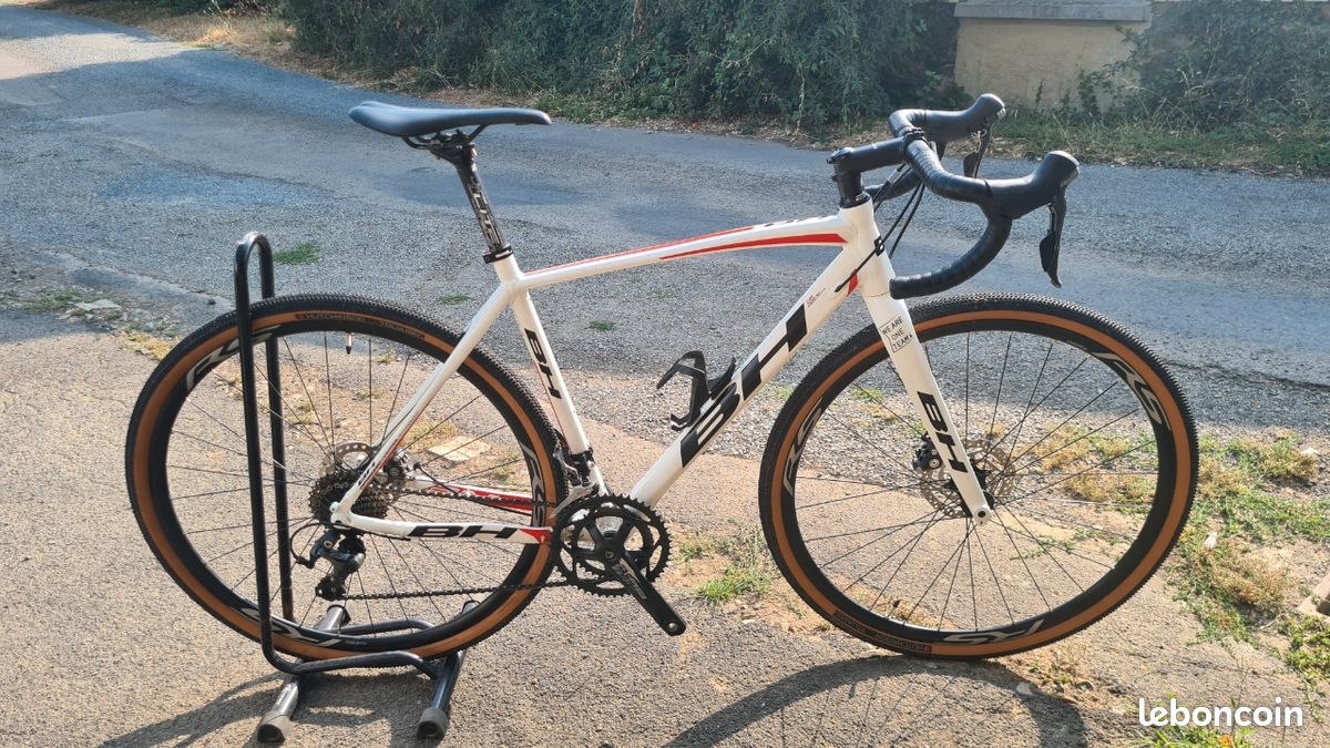 Vélo Gravel BH - idéal pour débuter (image 2)