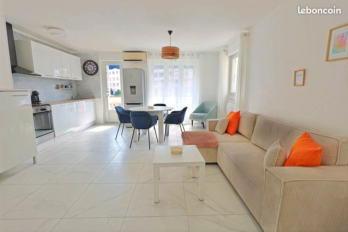 Appartement 2 pièces 42 m² · à Antibes · 42 m² · 255 000 €