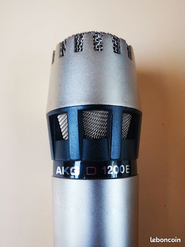 Micro vintage AKG d1200E super son (image 7)