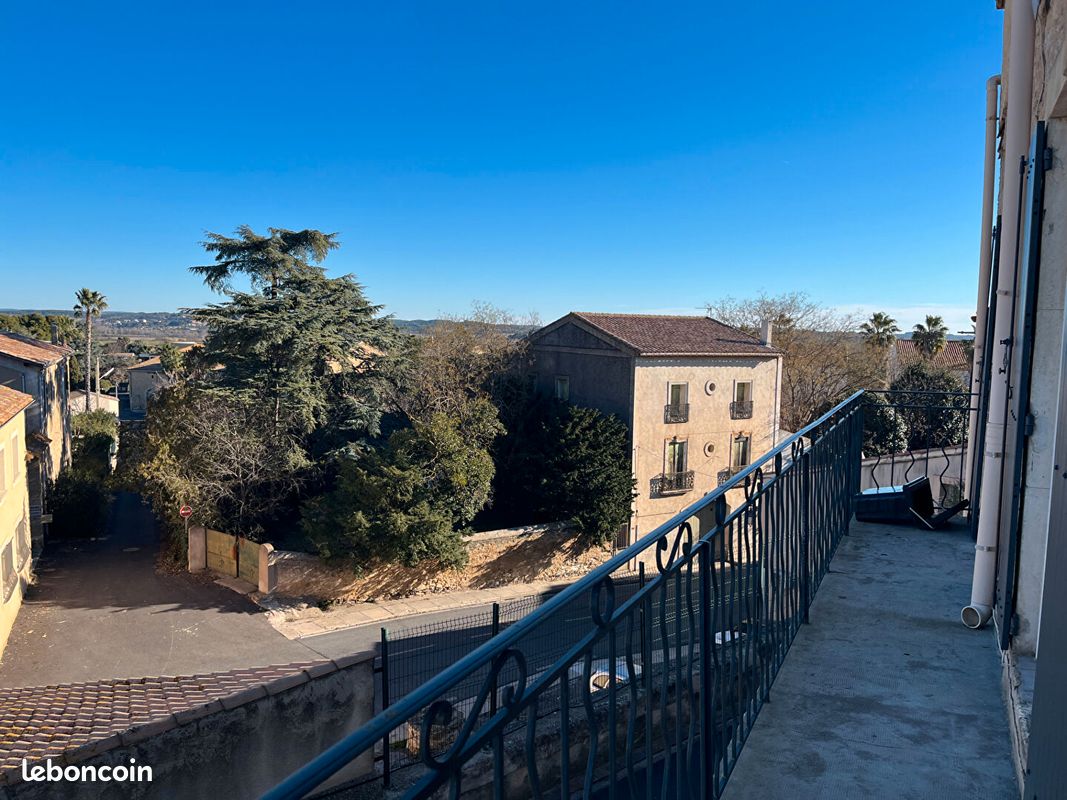 Appartement 3 pièces 60 m² · à Nézignan-l'Évêque · 60 m² · 670 €