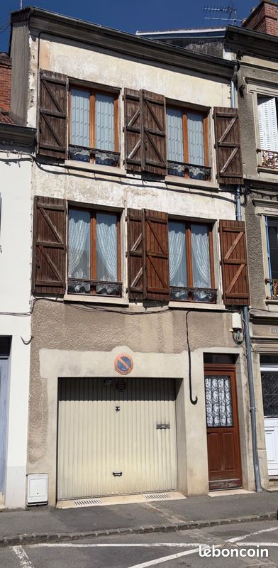Maison 5 pièces 130 m² · à La Ferté-Gaucher · 130 m² · 138 000 €