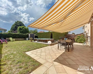 Maison 380 000 € - 111 m²