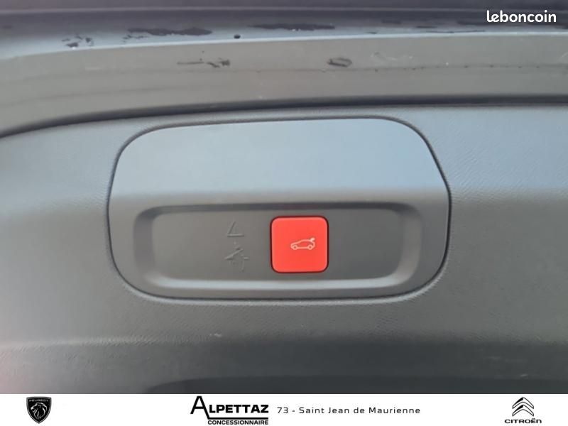 Peugeot 408 Hybrid 145ch GT e-DCS6 (image 12)