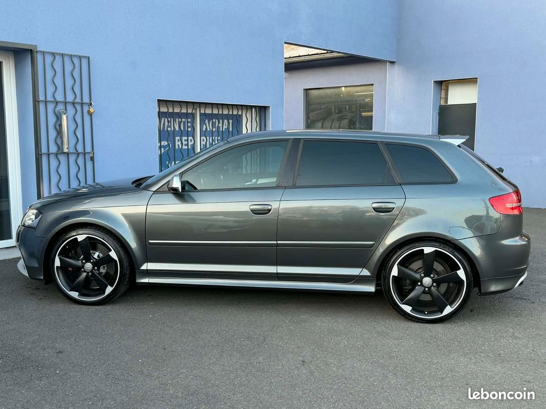 AUDI RS3 Sportback 2.5 TFSI 340 Quattro S-Tronic (image 7)