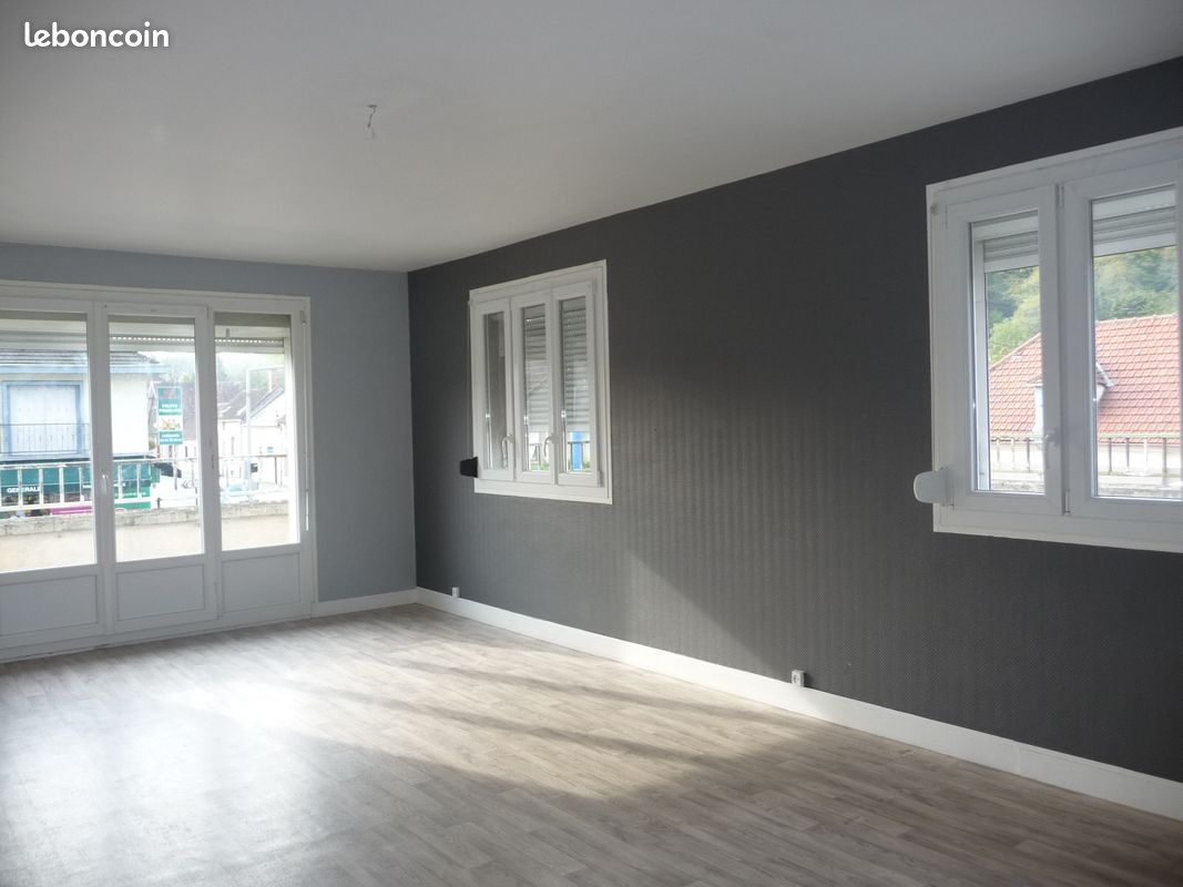 Appartement 3 pièces 74 m² · à Pont-Sainte-Maxence · 74 m² · 821 €/mois
