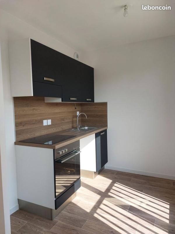 Appartement 1 pièce 28 m² · à Saint-Jean-de-la-Ruelle · 28 m² · 429 €/mois