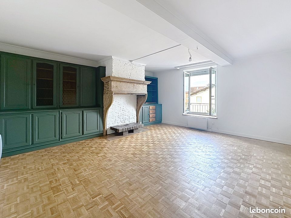 Appartement 3 pièces 92 m² · à Thoissey · 92 m² · 149 000 €