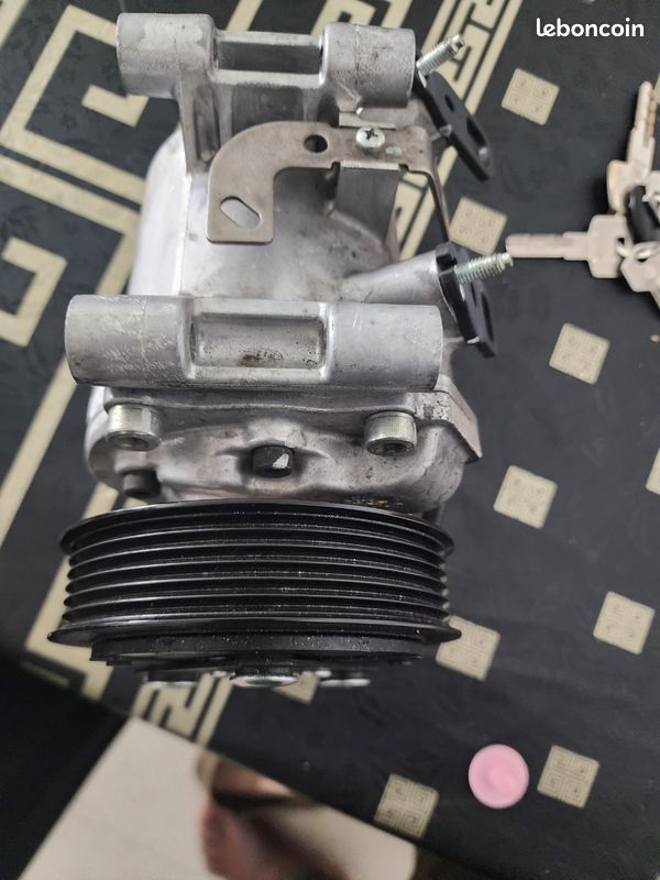 Compresseur clim CITROEN C3 III Peugeot 208 2008 partner9830148880 (image 1)