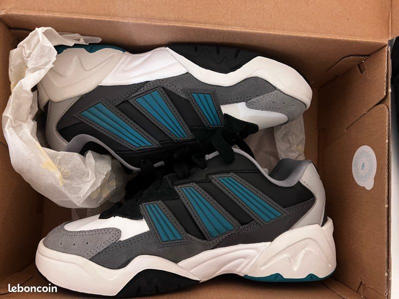 Adidas (image 2)