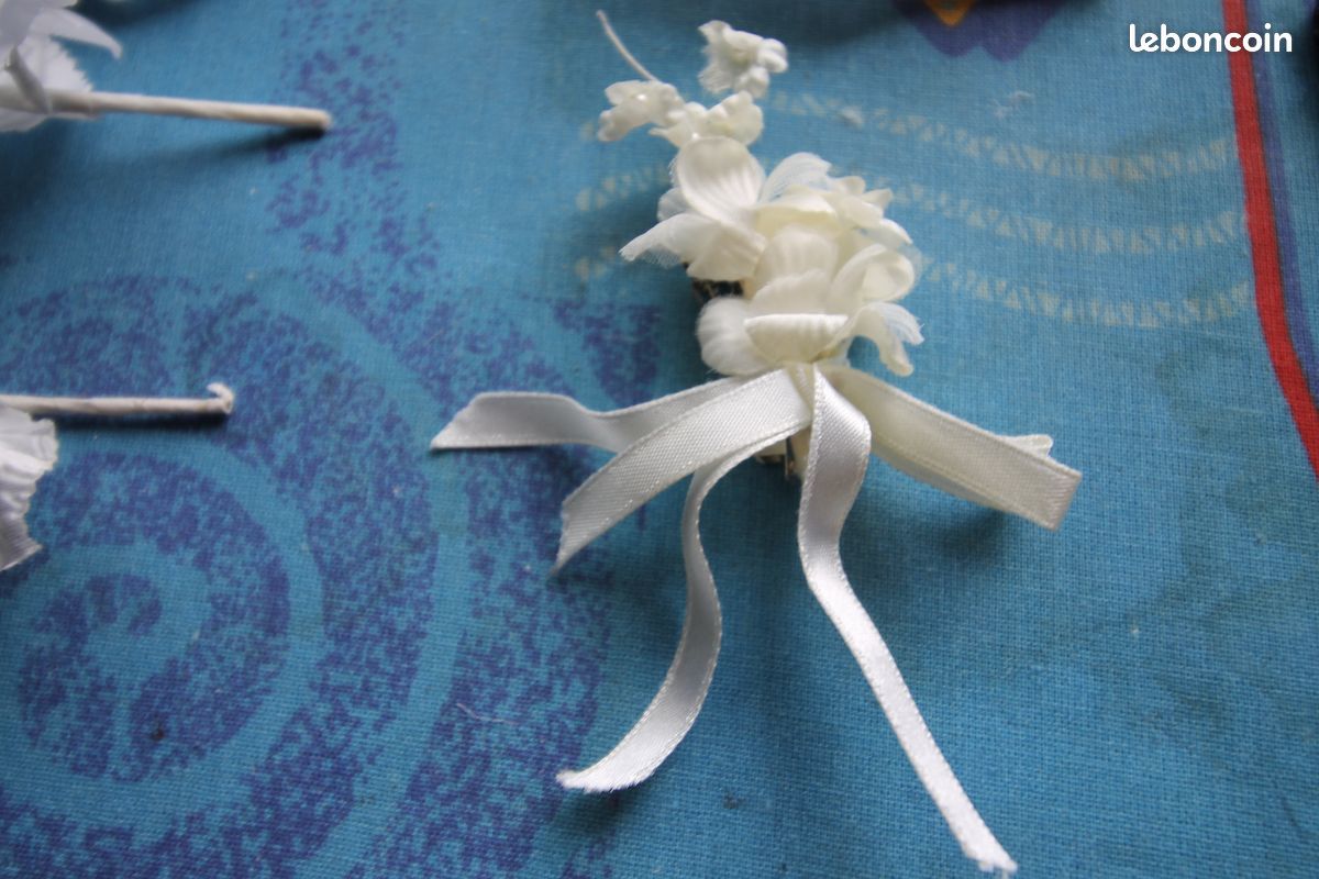 Accessoires vestimentaires de communion (image 7)