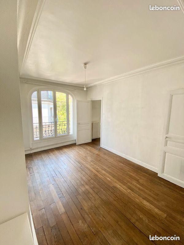 Appartement 2 pièces 42 m² · à Paris · 42 m² · 1 330 €/mois