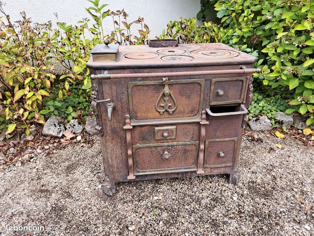 Cuisiniere A Bois Rosiere Ancienne