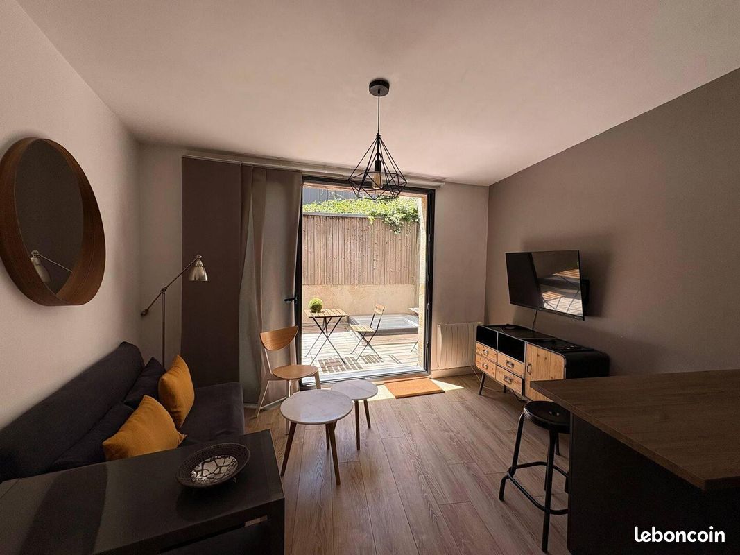 Maison 3 pièces 75 m² · à Bordeaux · 75 m² · 1 490 €/mois