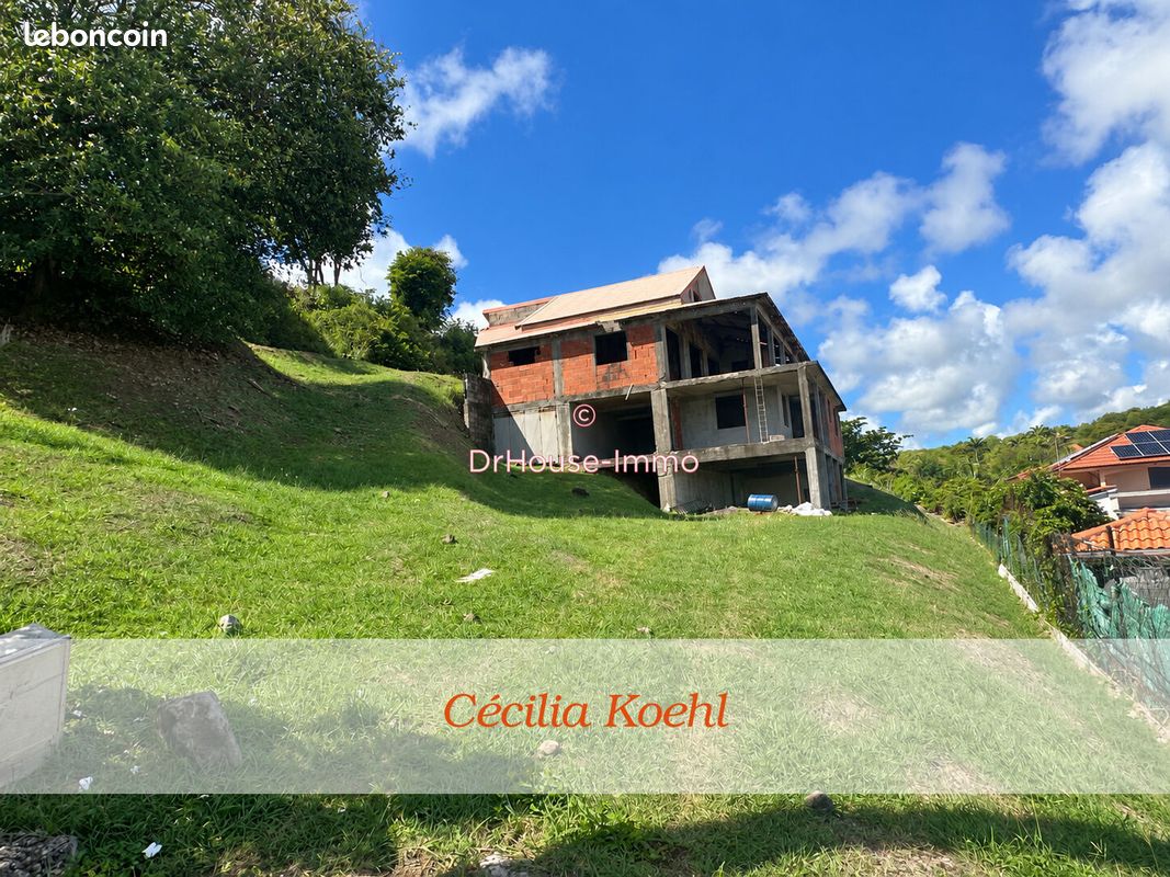 Terrain 2795 m² · au François · 2 795 m² · 360 000 €