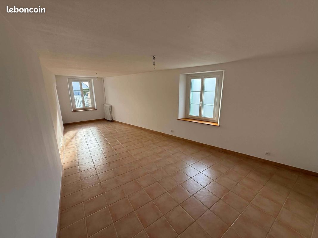 Maison 3 pièces 74 m² · à Bonnétable · 74 m² · 700 €/mois
