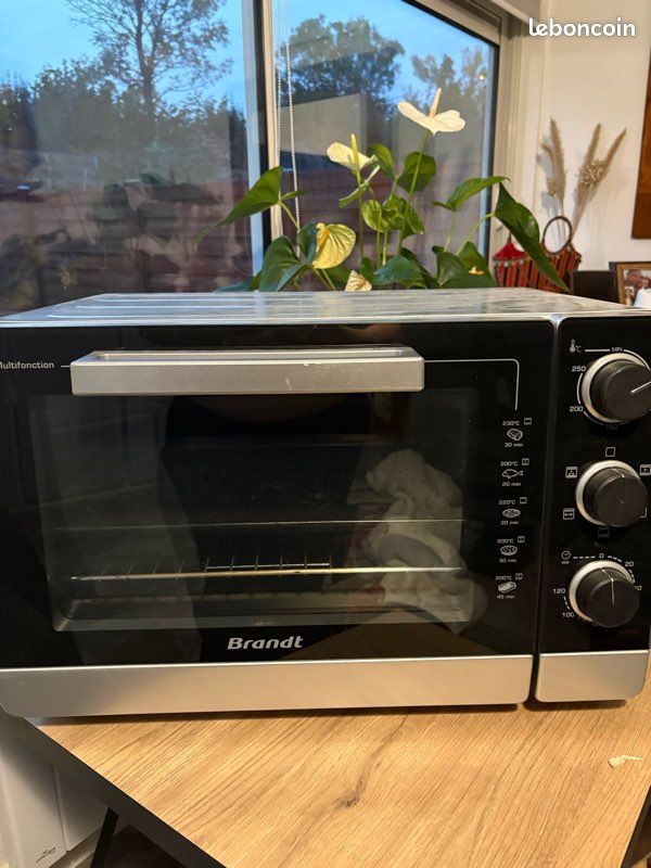 Mini-four posable Brandt 40L Multifonction FC405MS - Très bon état (image 1)