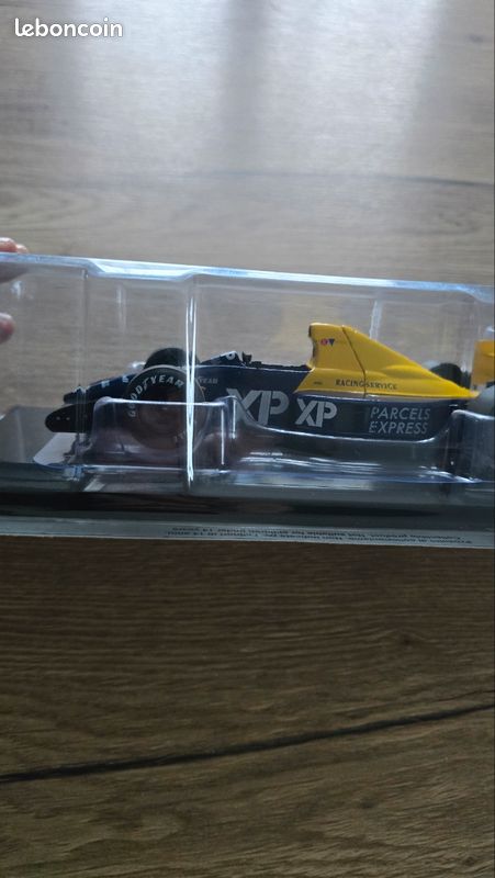 Modèle Réduit Formule 1 Tyrrell 018 échelle 1:24 - Jean Alesi 1989 - Neuf