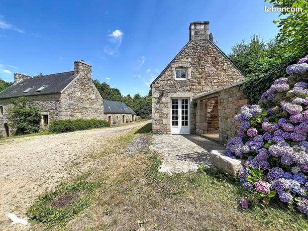 Maison 8 pièces 216 m²