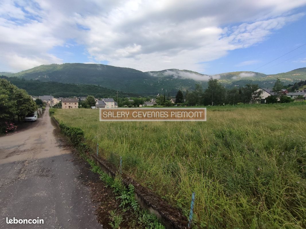 Terrain 1000 m² ISPAGNAC (image 2)