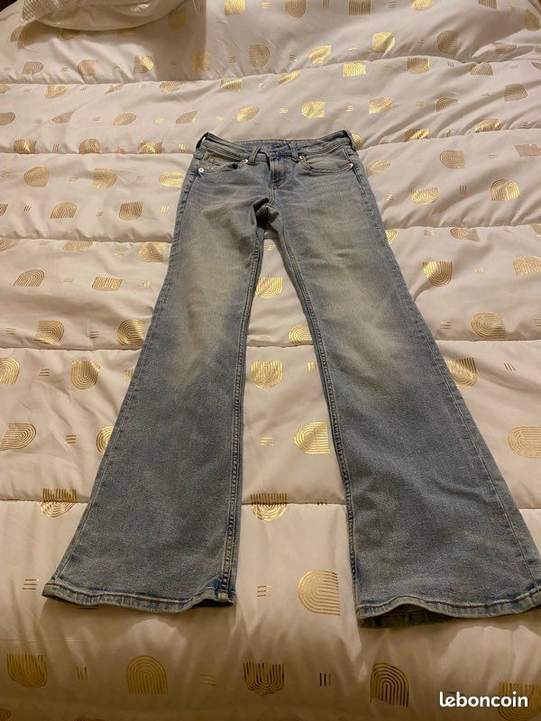 Jean (image 2)