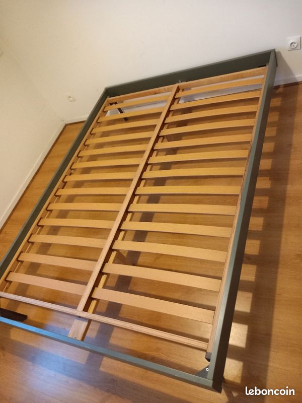 Lit 205 cm,par 145cm (image 1)