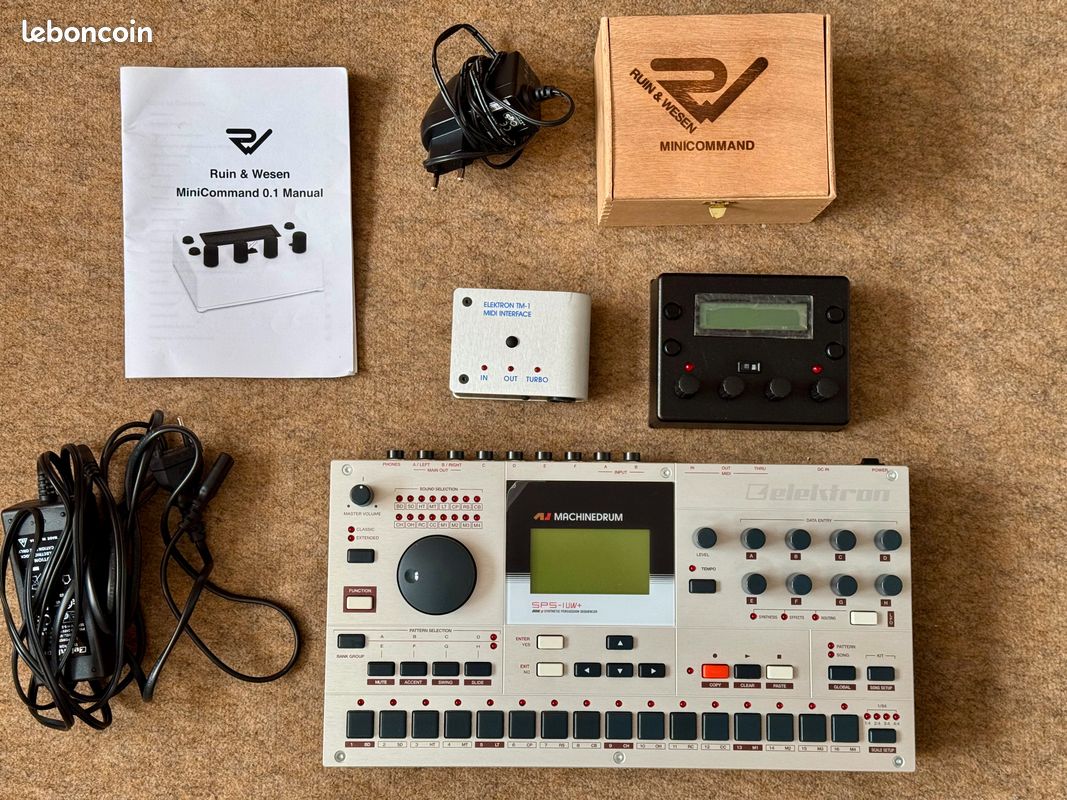 A vendre Elektron Machinedrum SPS-1UW MK2 + Drive (image 2)