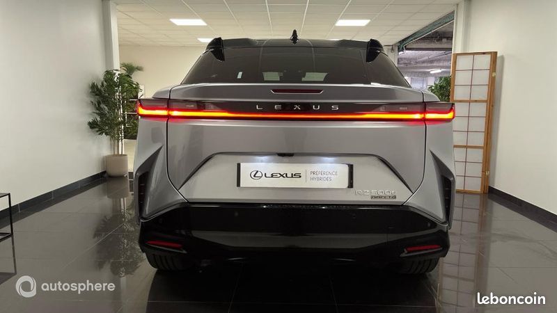 Lexus Rz 500e Executive MC26 (image 6)