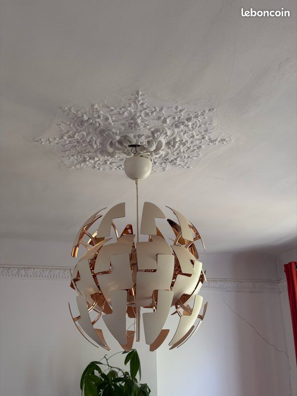 Grand lustre suspension IKEA (image 1)