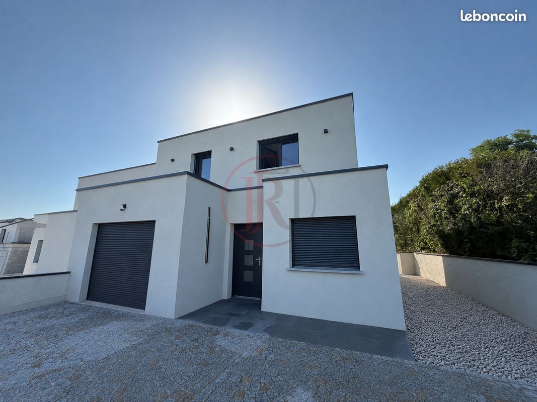 Maison 4 pièces 160 m² · à Champvans-les-Moulins · 160 m² · 359 000 €
