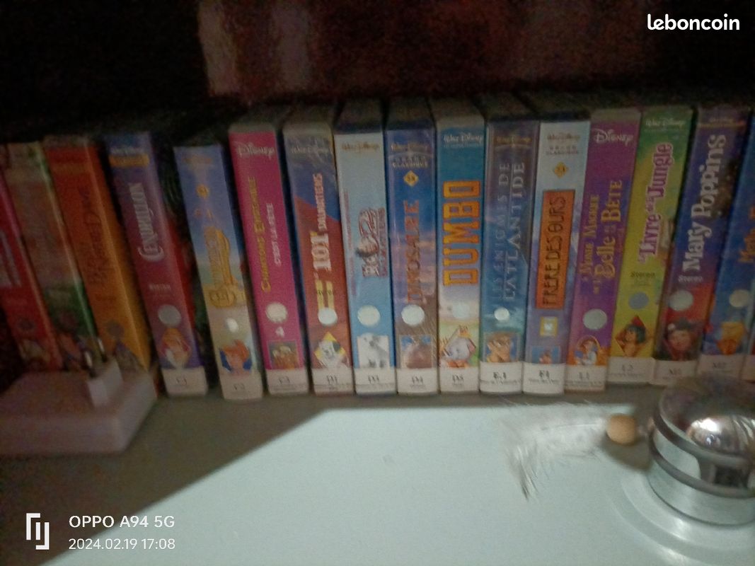 Cassettes VHS dessins animés, Disney et autres (image 1)